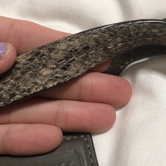 Snakeskin coach purse - Picture 5 of 5